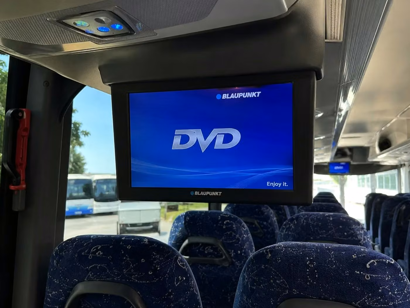 dana point charter bus tv monitors
